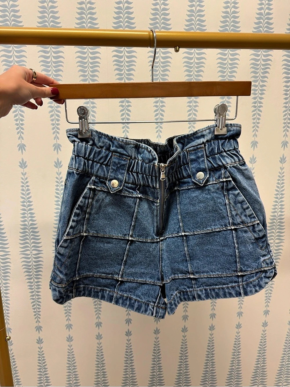 Sea New York women’s' Denim Jean Shorts Size 0 Like New